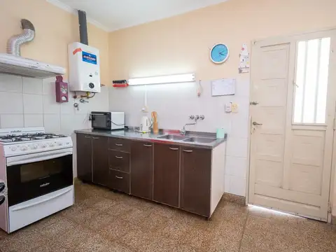 INTERNO NO PH CON PATIO  Alberdi al 4800