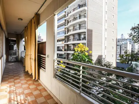 Departamento 4 ambientes con 3 baños