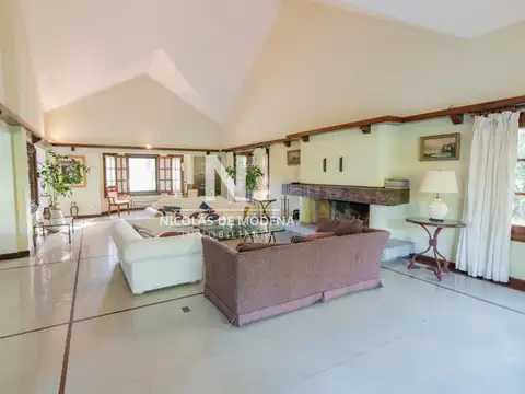 Casa en Venta de 6 dormitorios