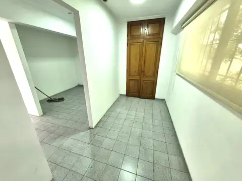 Oficina en Alquiler en Ituzaingó, $ 550.000