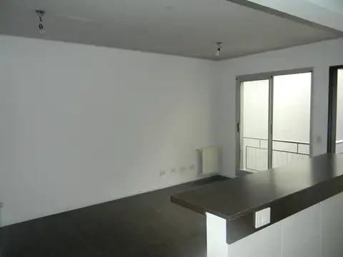Departamento en Alquiler en San Isidro Barrio Carreras, $ 950.000