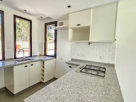 CASA DUPLEX 3 AMB PILETA PARQUE PILAR