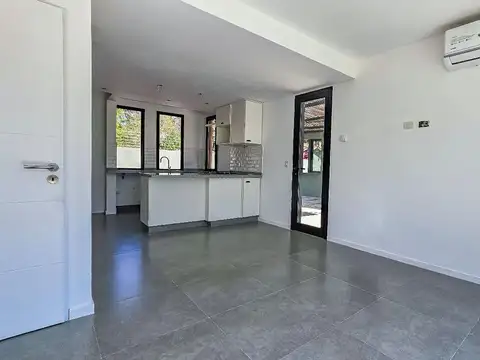 Casa en Venta en Pilar, USD 135.000