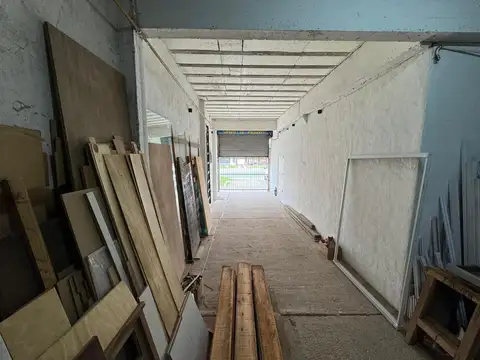 A. Arturo Alio  al 2300