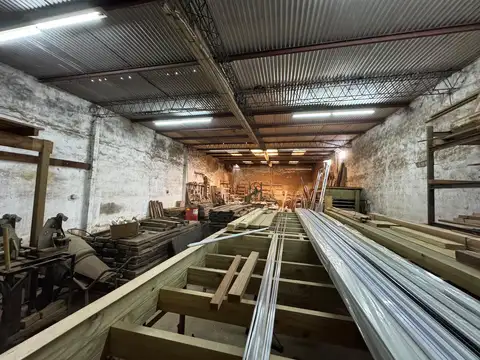 A. Arturo Alio  al 2300