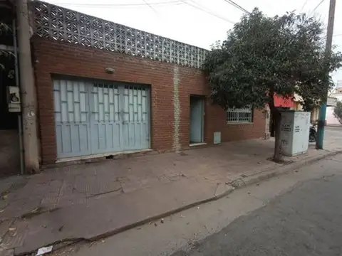 VENTA CASA B°PROVIDENCIA SOBRE LOTE APTO EDIFICIO