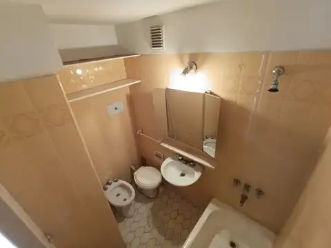 ALQUILER DEPARTAMENTO C/BALCÓN AL FRENTE LUMINOSO