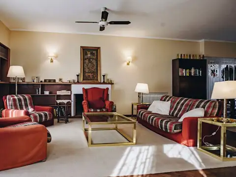 Casa en Venta al Oeste