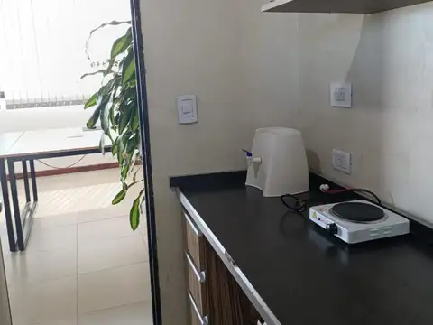 Oficina 2 ambientes con 1 baño