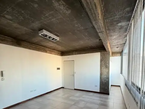 Oficina en Alquiler en Berazategui, $ 490.000