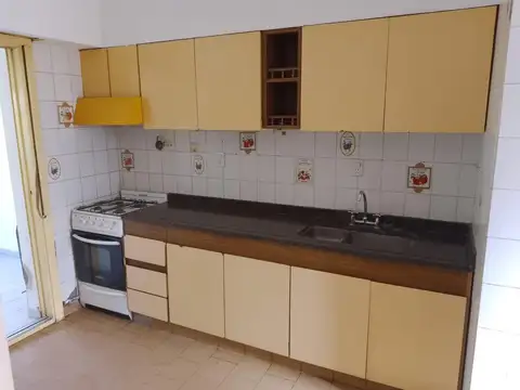 Oficina en Alquiler 40 años