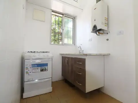 Depto Tipo Casa en Venta 56 años
