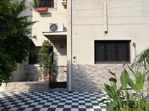 Casa en Venta a mts de Av. Mate de Luna