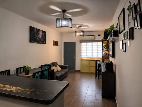 Depto Tipo Casa 2 ambientes con 1 baño