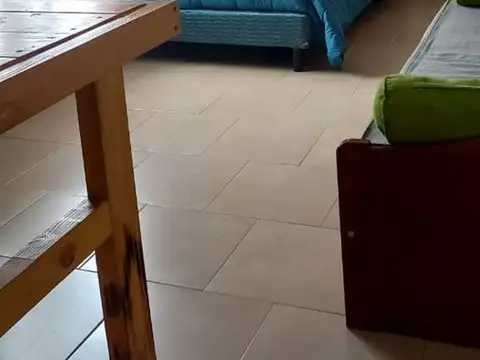 Depto Tipo Casa en Alquiler de Monoambiente