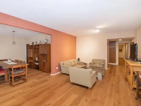 DEPARTAMENTO DE 5 AMBIENTES EN BOTANICO