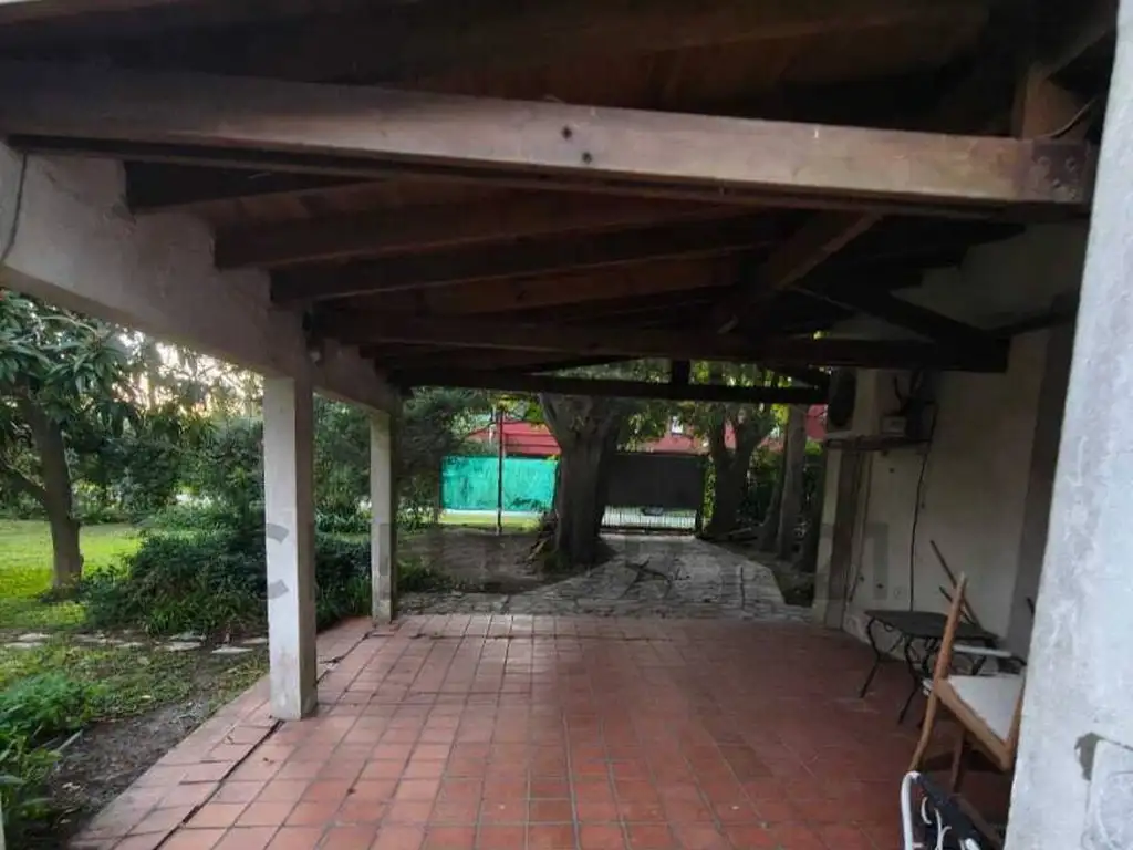 Calle 8 y 56 , Piso 0