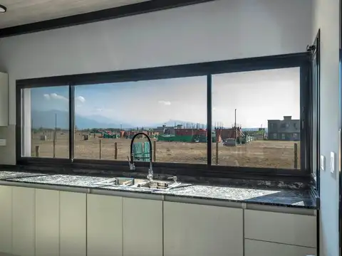 CASA 3 DORM VENTA LA VERBENA A ESTRENAR SALTA