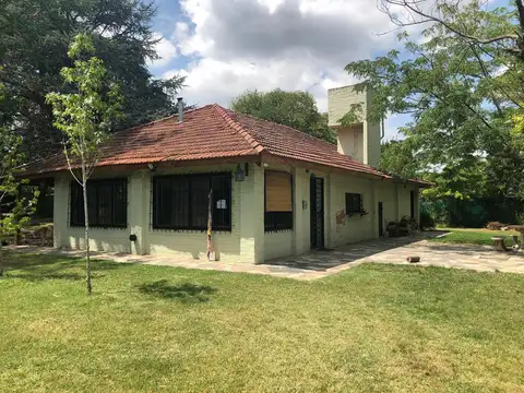 Casa - Barrio Parque Leloir