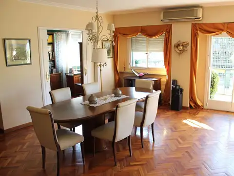 Departamento en Venta de 7 ambientes