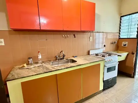 ALQUILER PH 2AMB C/PATIO GRAL SAN MARTIN