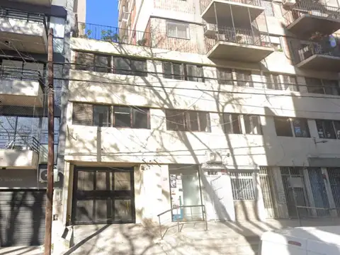 Cochera fija cubierta, en edificio de cocheras