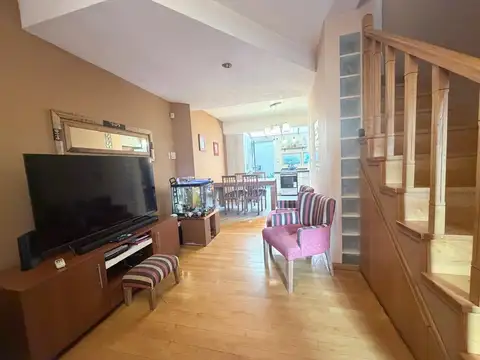Depto Tipo Casa 3 ambientes con 1 baño