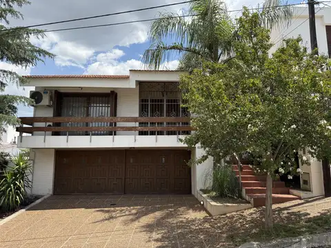 Casa en Venta en Altos De Villa Cabrera, USD 180.000