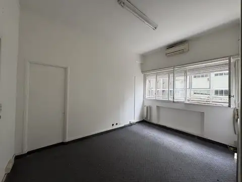 Oficina en Venta 50 años