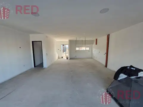 Depto Tipo Casa en Venta en Cipolletti, USD 185.000