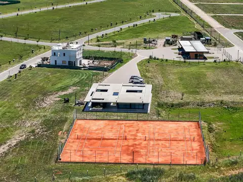 Avenida Héroes de Malvinas al 400 - Bella Vista