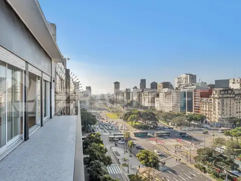 Departamento de 4 ambientes en venta en Retiro, piso alto con balcón, vista abierta, luminoso.