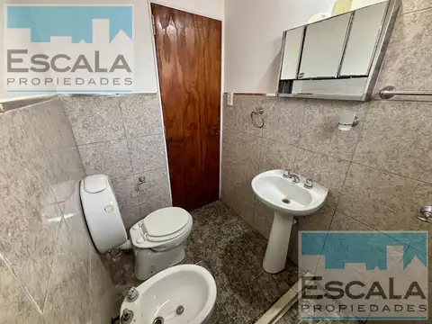 CASA EN PLANTA ALTA DE UN DORMITORIO CON TERRAZA