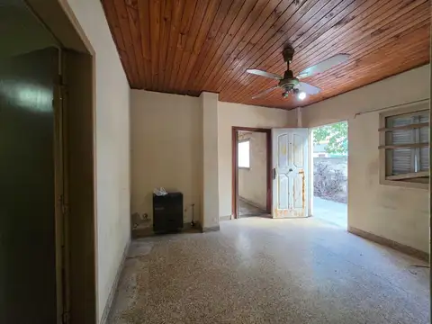 Depto Tipo Casa 4 ambientes con 1 baño