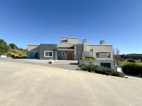 Casa en Venta en Tandil, USD 1.100.000