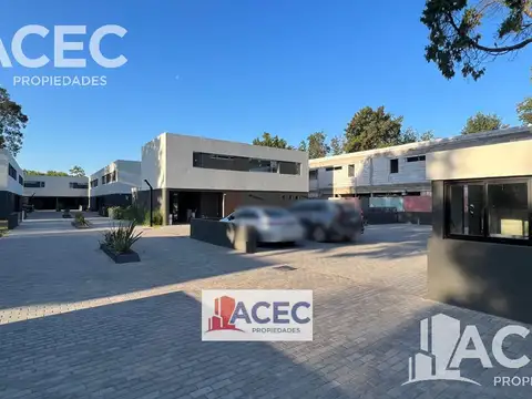 Casa en Venta al Este