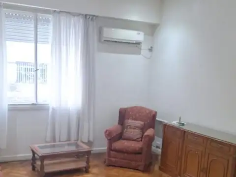 Departamento en Venta en Balvanera, USD 105.000