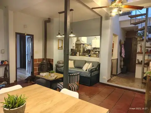 Casa en venta - 3 Dormitorios 3 Baños - San Isidro