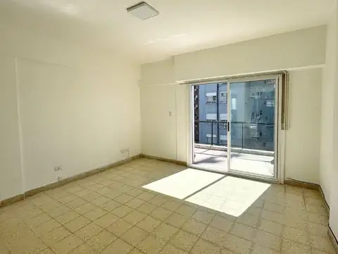 General Enrique Martínez 1200, Piso 7