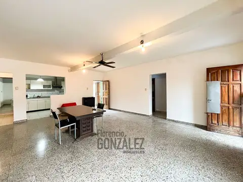 Casa en Alquiler en Lomas del Mirador, $ 950.000