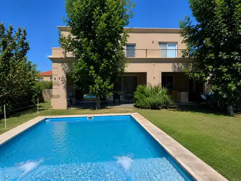 Casa en Alquiler de 4 dormitorios