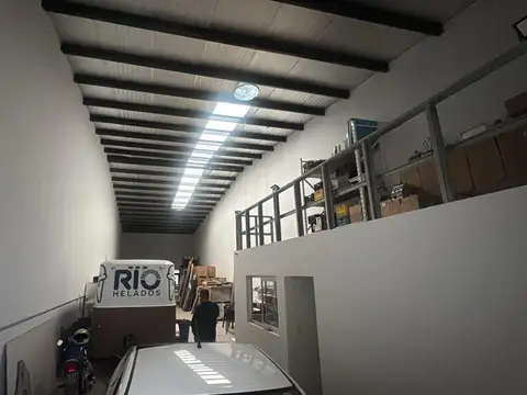 Galpon en Venta en Fisherton, USD 155.000