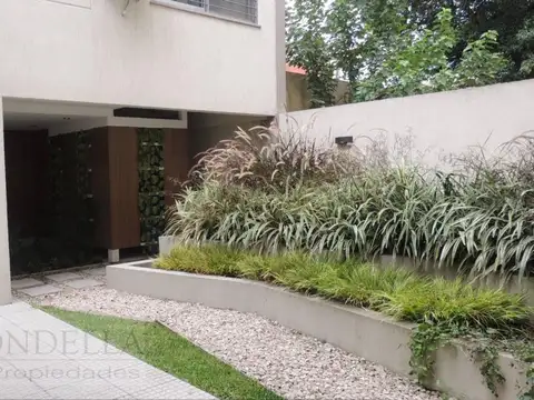 SE VENDE MUY BUEN DEPARTAMENTO DE 2 AMB EN MORON