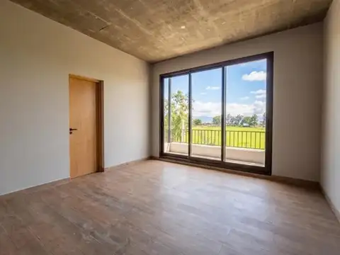 Oficina en Venta en San Lorenzo Chico, USD 127.600