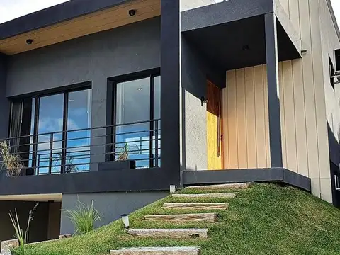Casa en Venta de 5 dormitorios