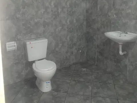 VENDO IMPRESIONANTE LOCAL A ESTRENAR EN ITAEMBE GUAZU, POS MNES