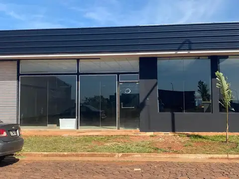 VENDO IMPRESIONANTE LOCAL A ESTRENAR EN ITAEMBE GUAZU, POS MNES