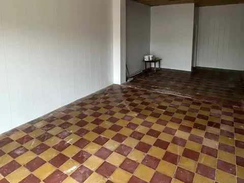 Local en Alquiler en De La Garma, $ 350.000