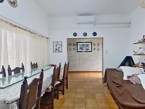 Casa 4 ambientes con 3 baños