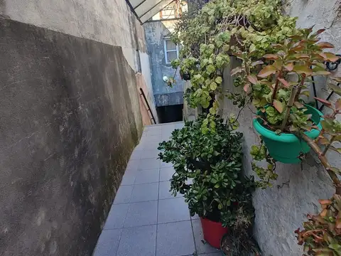 Depto Tipo Casa 3 ambientes con 1 baño